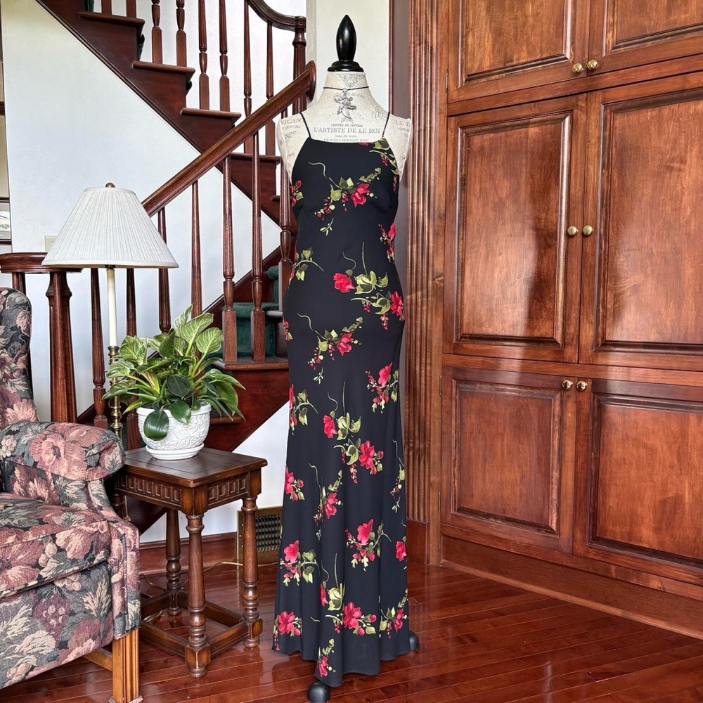 Vtg Black Red Rose Floral Sleek Dress Elegant Full Length